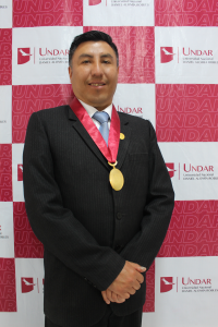 Foto del presidente de la Comisión Organizadora de la UNDAR