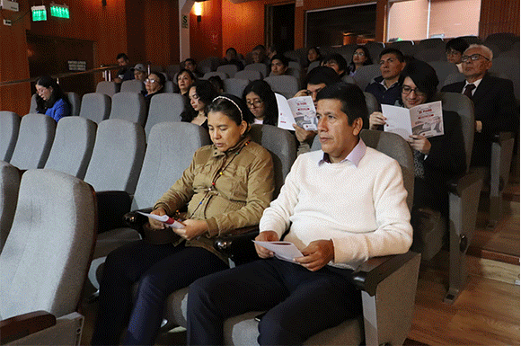 Banner de noticia: Fotos del Concierto de piano por el Bicentenario de las Batallas de Junín y Ayacucho