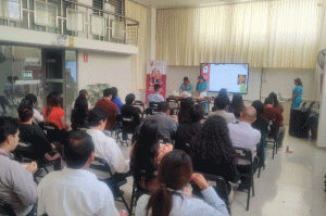 Banner de noticia: Fotos del taller de Alimentación Saludable
