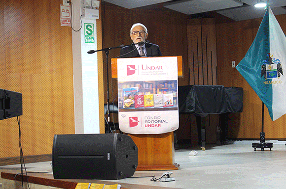 Banner de noticias: Fotos de la presentación de libros del Fondo Editorial UNDAR