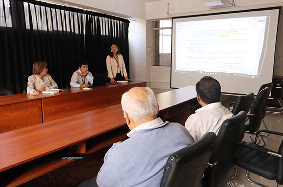 Banner de noticias: Fotos de la reunión de la Comisión Central del Licenciamiento Institucional de la UNDAR