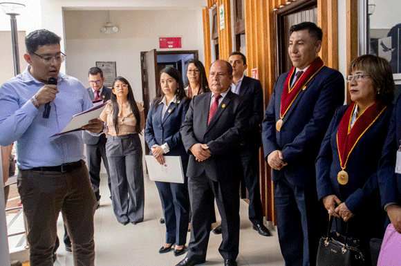 UNDAR INAUGURÓ DOS MODERNOS ASCENSORES EN BENEFICIO DE LA COMUNIDAD UNIVERSITARIA DE LA UNDAR