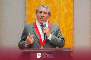 Banner de noticias: Foto del convenio con la UNM